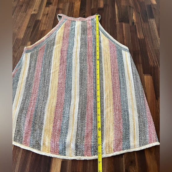 Super pretty vertical striped top - Picture 8 of 8